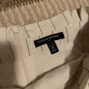 Banana Republic size 4 skirt